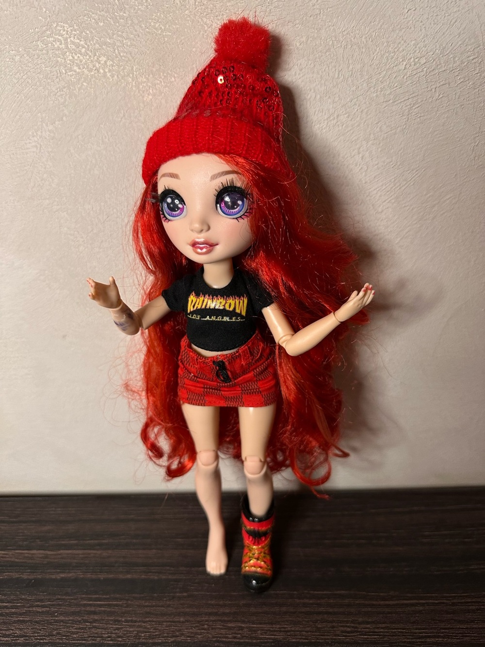 Rainbow High Ruby Anderson Winter Break Fashion Doll Signature Red Color 2019MGA